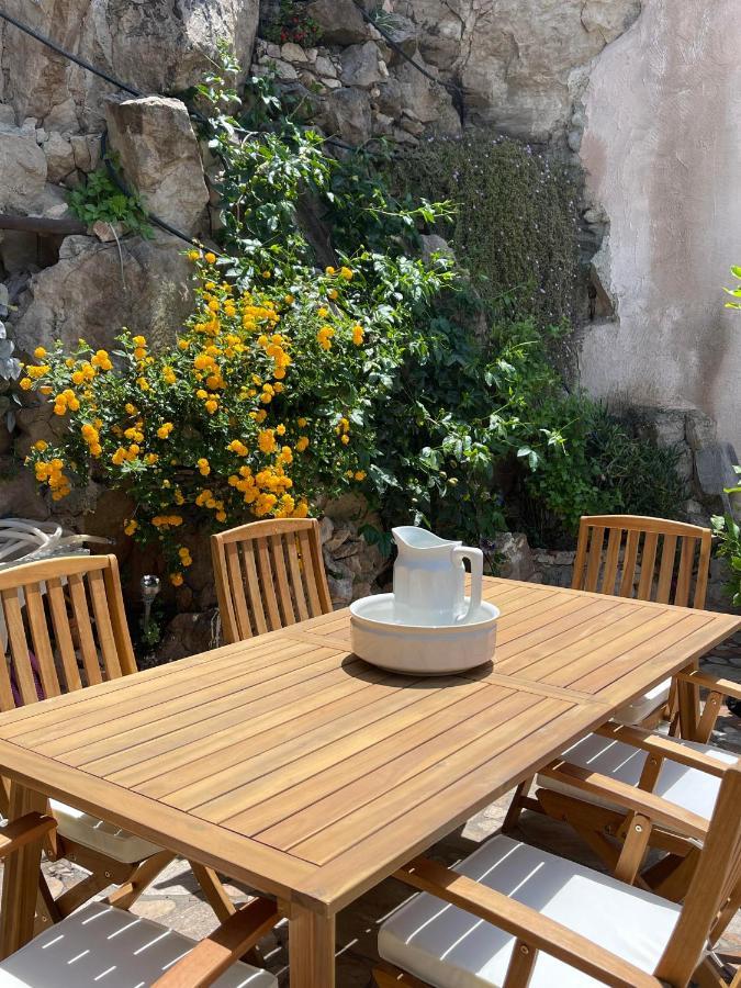 The Secret Garden Βίλα Forza dʼAgro Εξωτερικό φωτογραφία